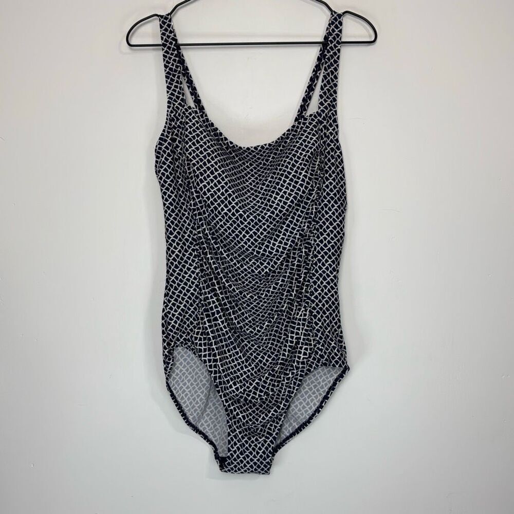 L.L. Bean Square Neck Printed One Piece 18